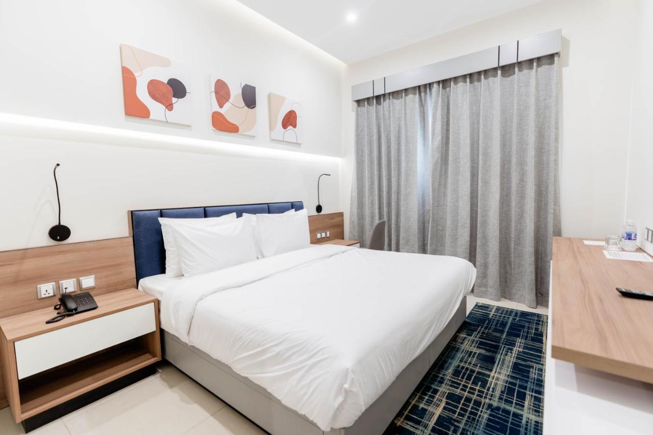 Resivation Hotel Dubai Luaran gambar