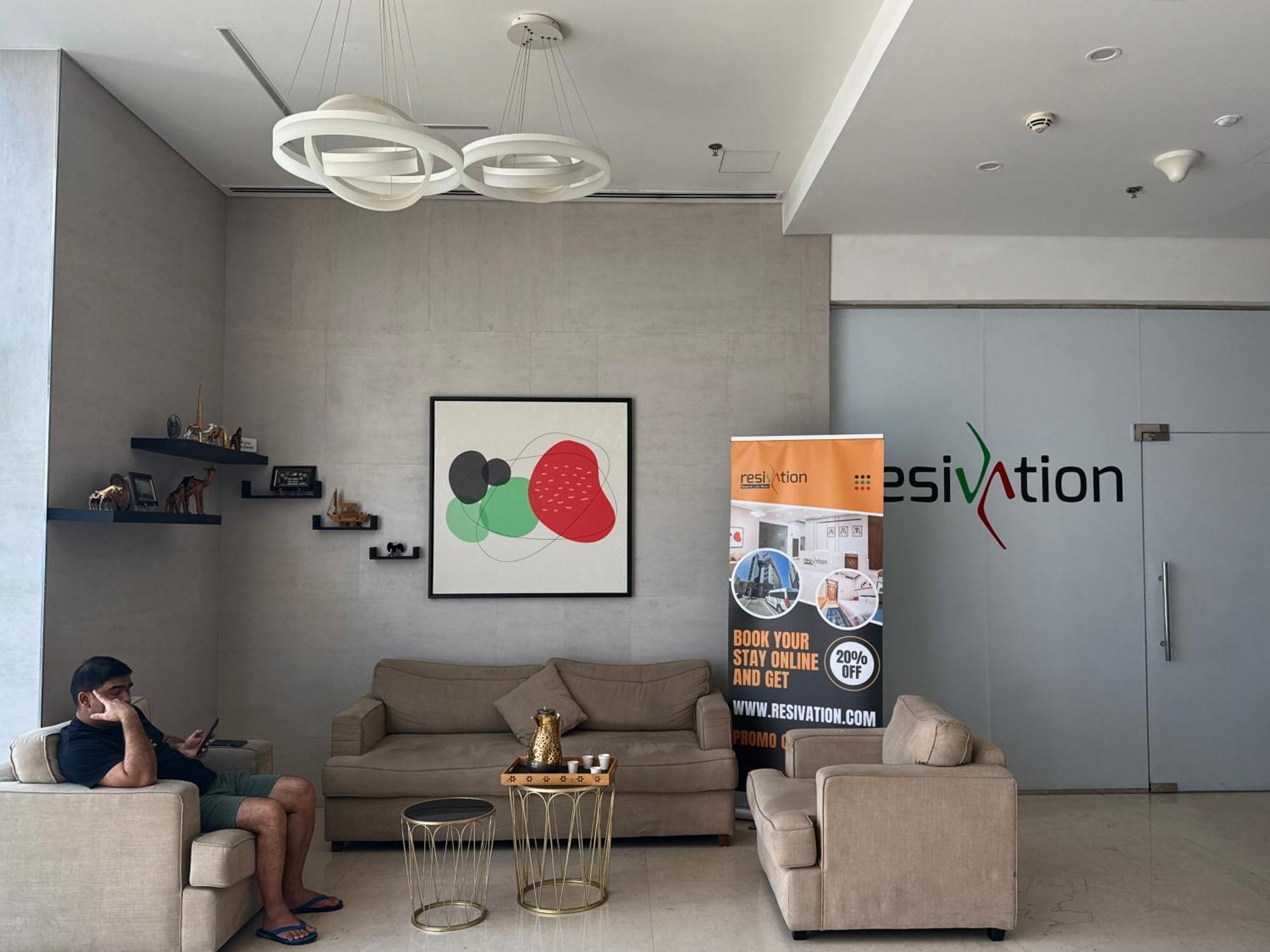 Resivation Hotel Dubai Luaran gambar